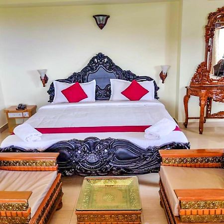 Ayurlaya Beach Retreat Ковалам Екстериор снимка